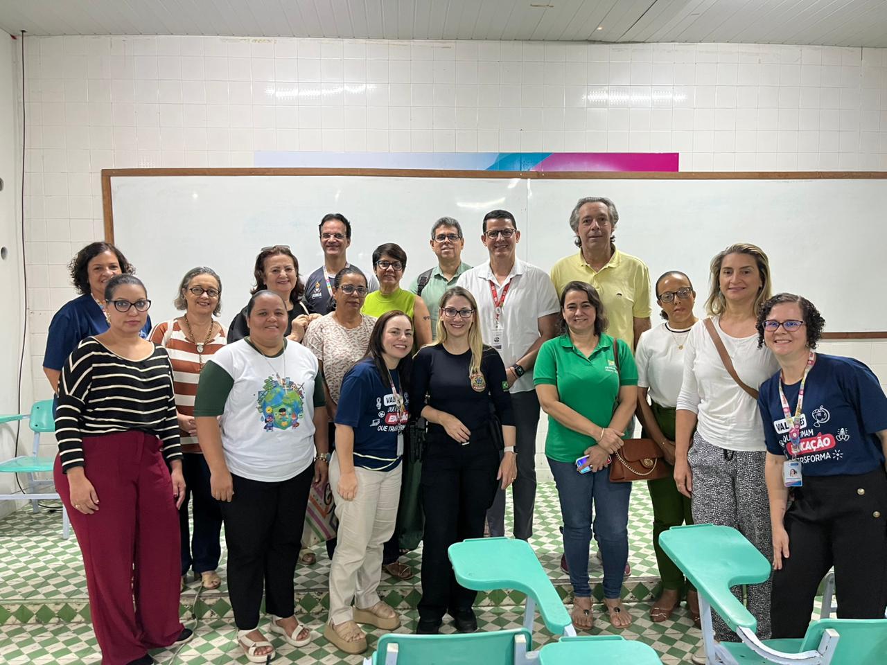 Conscientização digital: um encontro para proteger nossas famílias